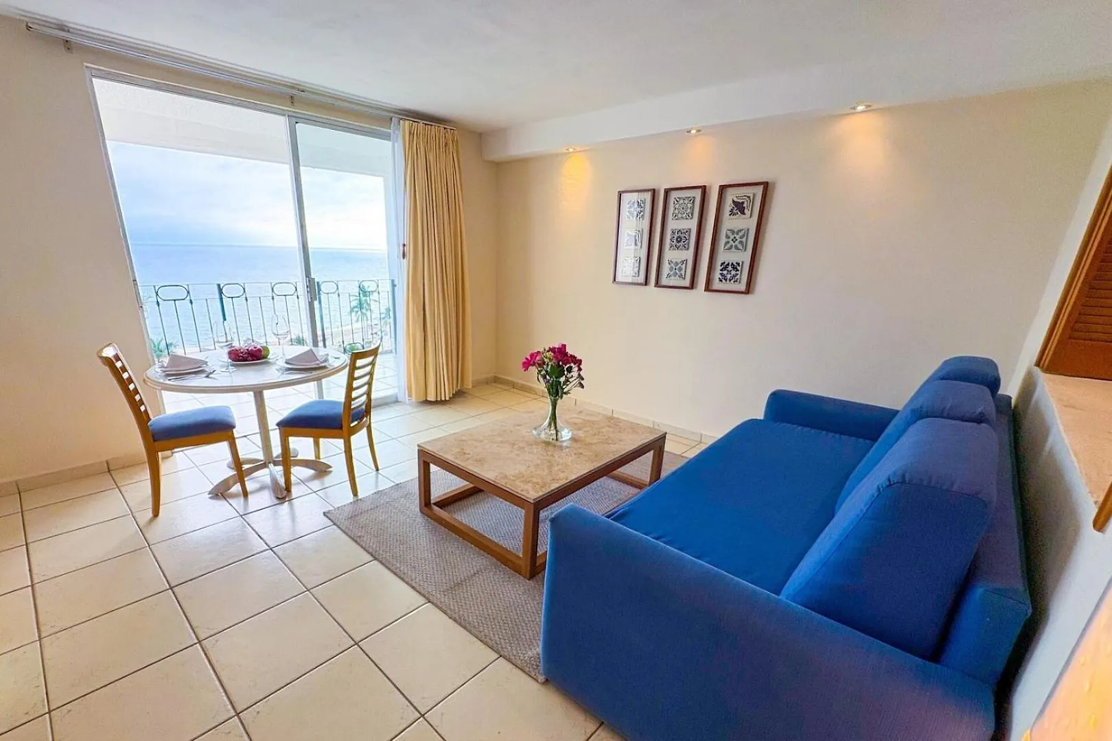 Suite With Panoramic Ocean Views & Balcony! Puerto Vallarta